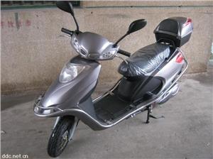 捷豹宝莱电动车