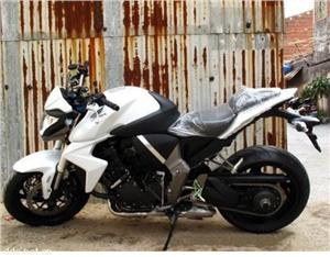 本田大黄蜂CB1000R摩托车
