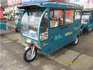 海宝珠峰1000瓦60V全封闭电动三轮车