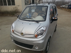 祥尔新款奔奔电动汽车