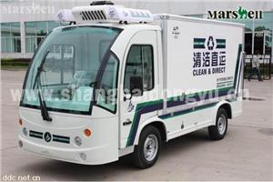 封闭驳运车