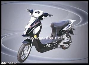 南方三星350W小王子电动摩托车TDM405Z