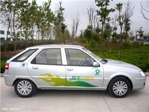 江苏澳新AEV1五座纯电动轿车