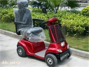 1座l绿能达电动代步车