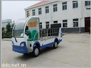 伊莱维克社区用电动环卫车
